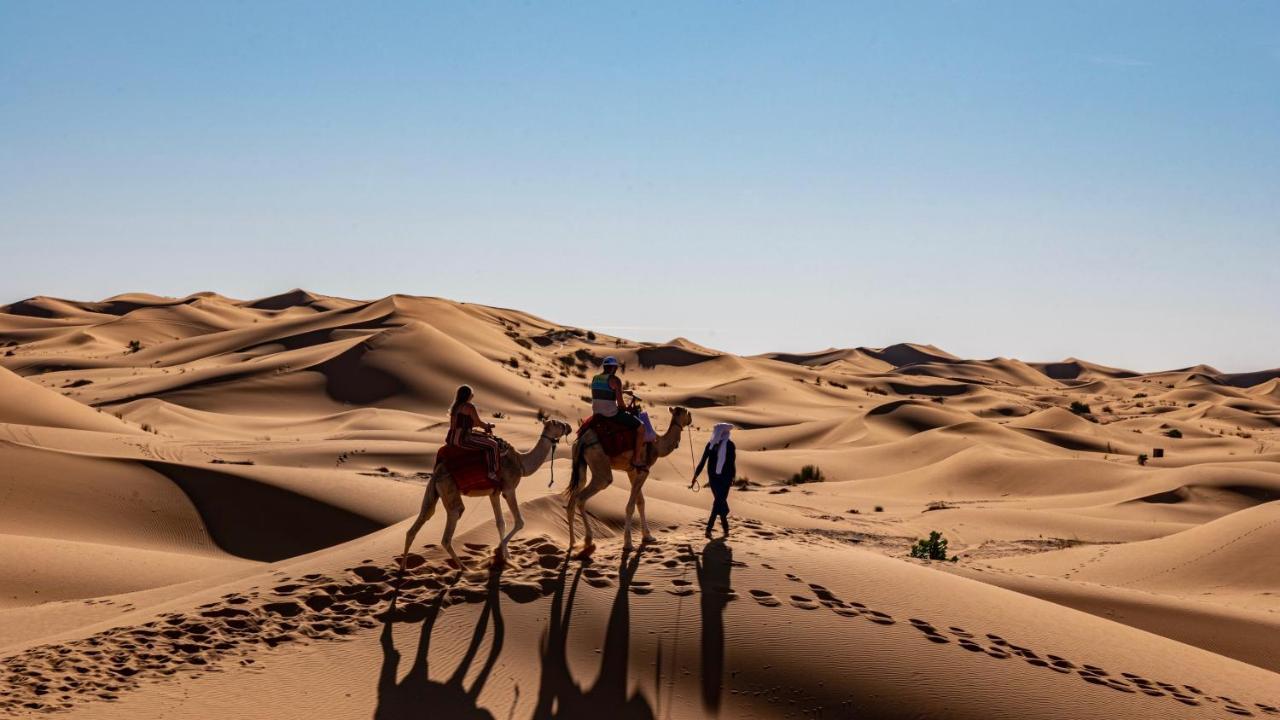 מרזאוגה Milky Way Desert Camp מראה חיצוני תמונה